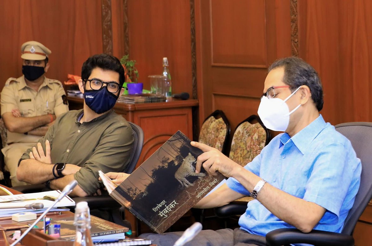 ranjeetnature's tweet photo. Feeling Honoured to share that a coffee table book  titled  'Leopards of Aarey' was released on Tuesday at the hands of @CMOMaharashtra  @AUThackeray @MeDeshmukh. The book is  dedicated to the leopards of Aarey and to Mumbaikars. @RandeepHooda @nayankhanolkar #TejasThackeray https://t.co/6JYouALzwg