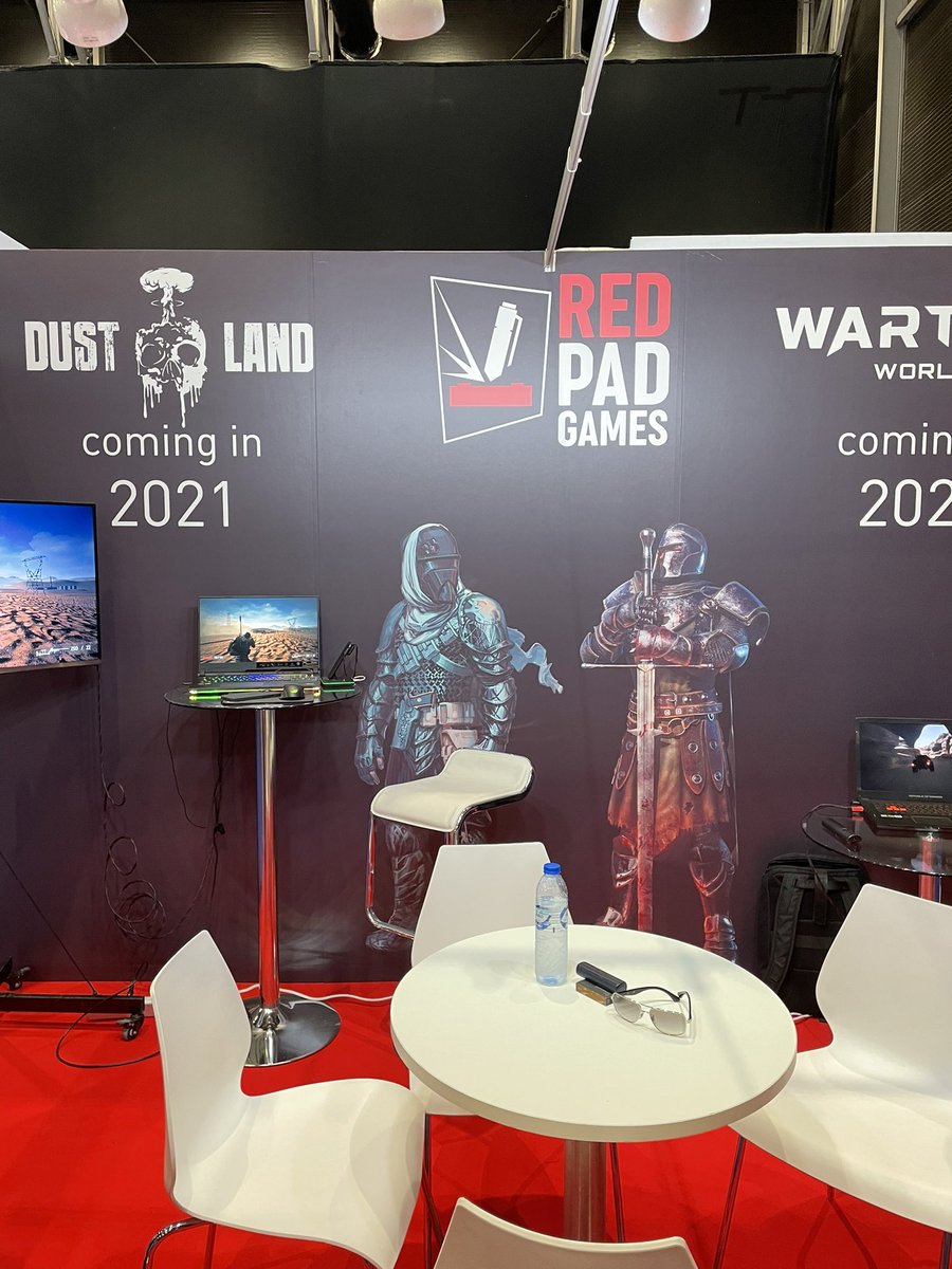 NafterG's tweet image. フォロワー3人笑

だけど、すごい日本企業（頭文字S）と交渉中で、提携間近だってさ。

#redpad