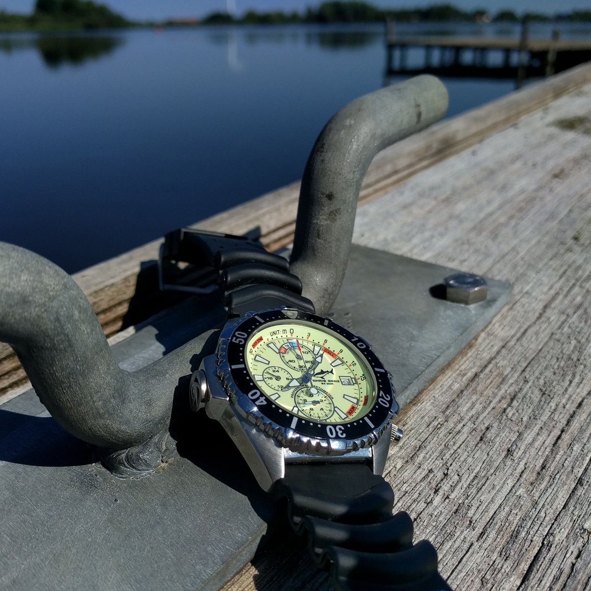 ChrisBenzWatch's tweet photo. #goodmorning โ๏ธ๐๐
โDEPTHMETER Chronograph 200M
#chrisbenz #chrisbenzwatches #depthmeter #divewatch #divechronograph #200meter #20bar #waterresistant #sapphirecrystal #depthmemory #luminescent #diverswatch #luminous #chronograph #scubadiving #freediving #apnea #snorkeling https://t.co/cwggEyoech