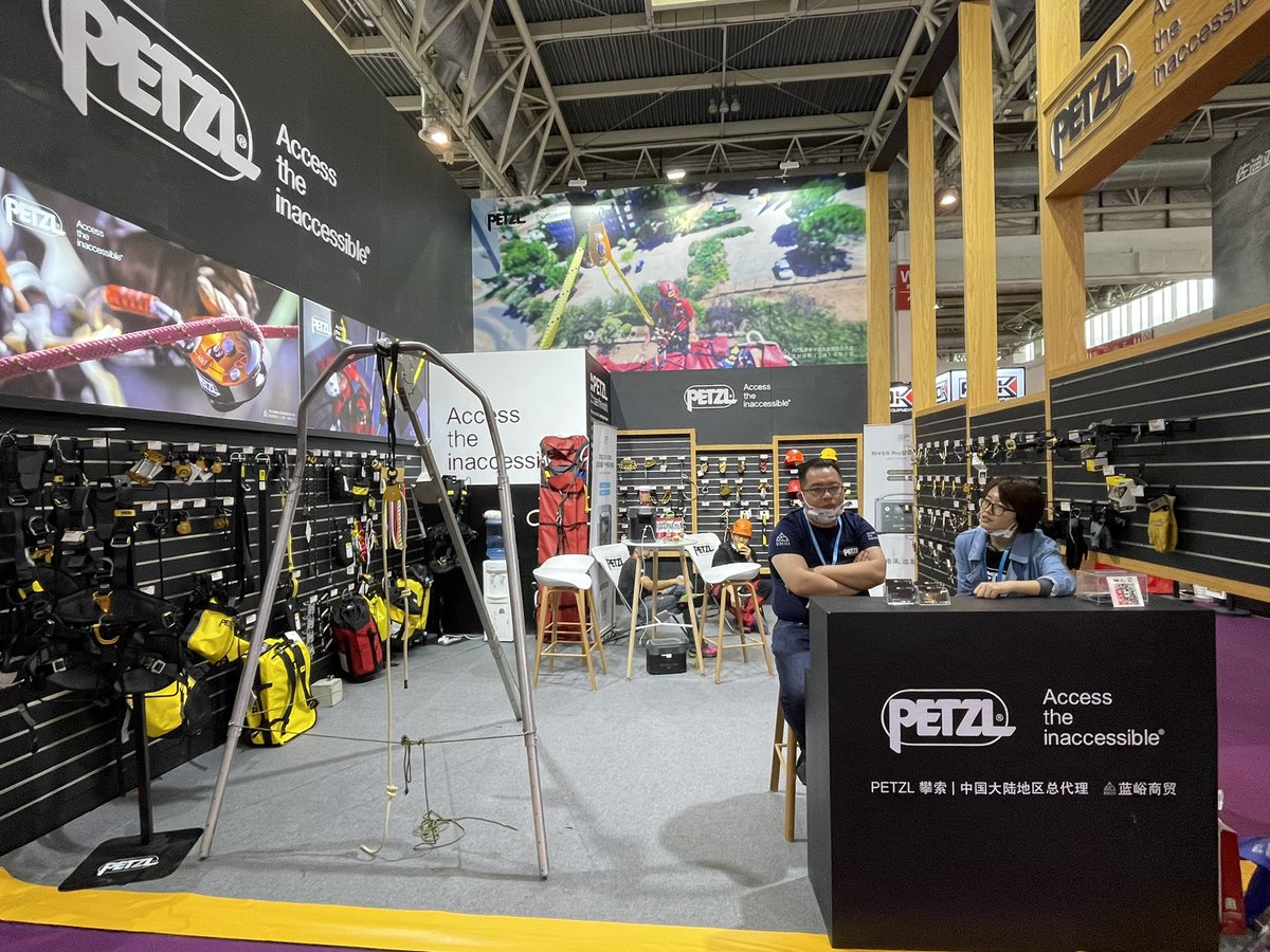 ArmandMorand's tweet photo. Ainsi que @Petzl @bealropes et #Matisec, 3 entreprises iséroises à la pointe de leurs domaines de compétence https://t.co/AJdhoU4FkL
