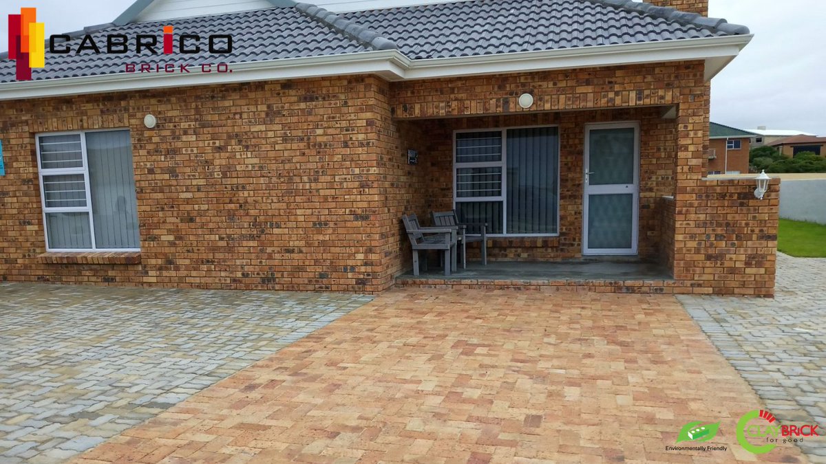 Cabrico2's tweet image. Cabrico Brick Co. Supplied Clay Pavers to Skulphoek Estate - Struisbaai using our Wheatstone Paver 50mm as well as our Wheatstone Face FBA.

Please contact our sales team for all your Clay Paver and Clay Face Bricks or ROK needs on 021 865 2430