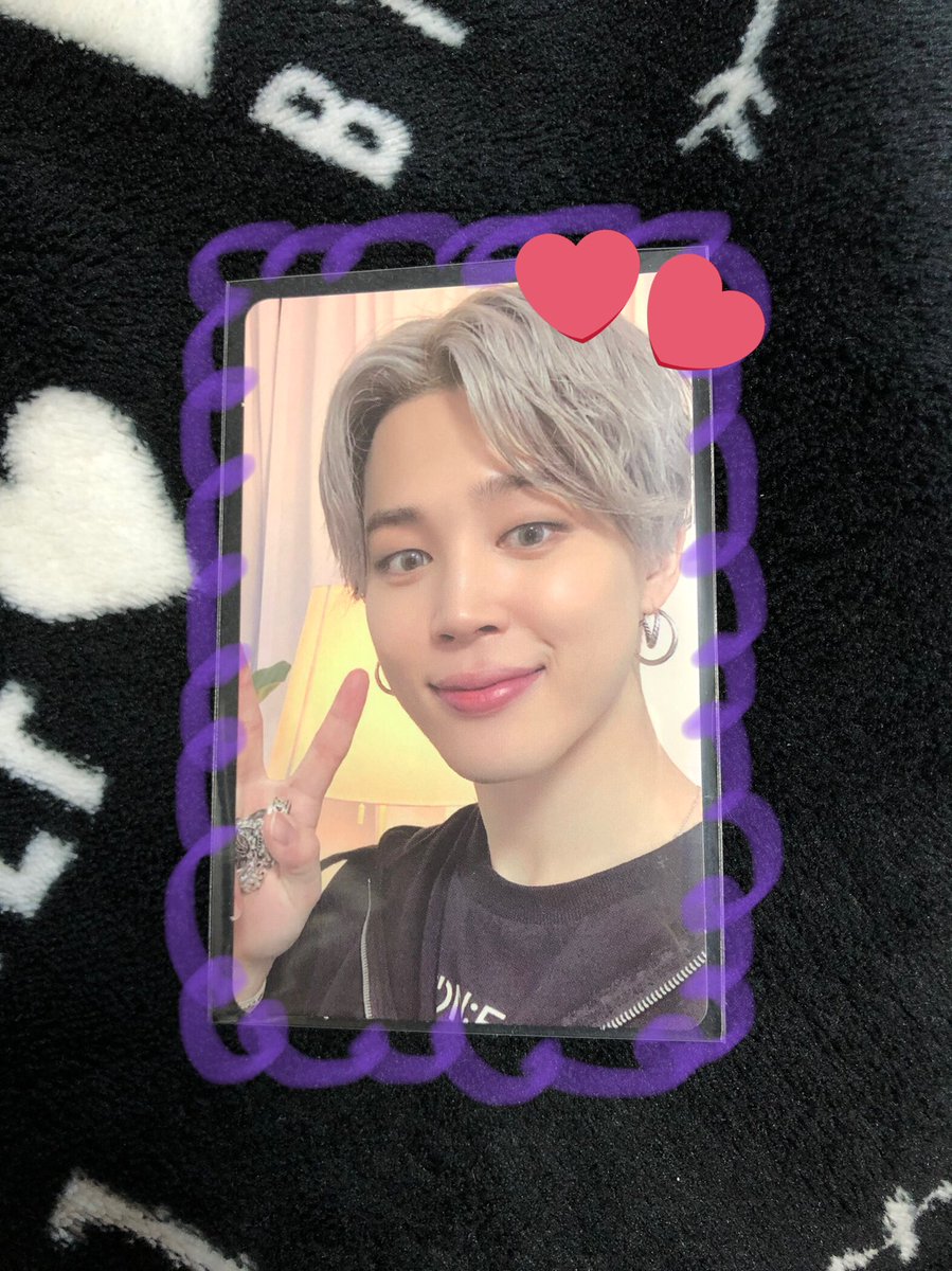 YJM0615's tweet photo. 블레 포카 지민이 나왔는데
너무 귀여워 ㅠㅠㅠㅠㅠ https://t.co/ngBaPUrmJT