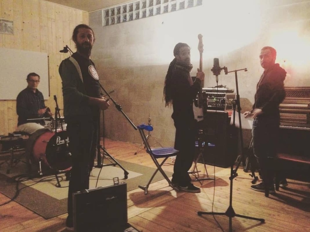 BB POSTCARDS. 6 Years ago #BB's #sessions at <a href="/ezranomad/">Gabriele Capogna</a> #thebluebeaters #ska #bluebeat #rocksteady #reggae #since1994 #BLBTRS #recordings #comeprima #rootsrockreggae #caribbroots