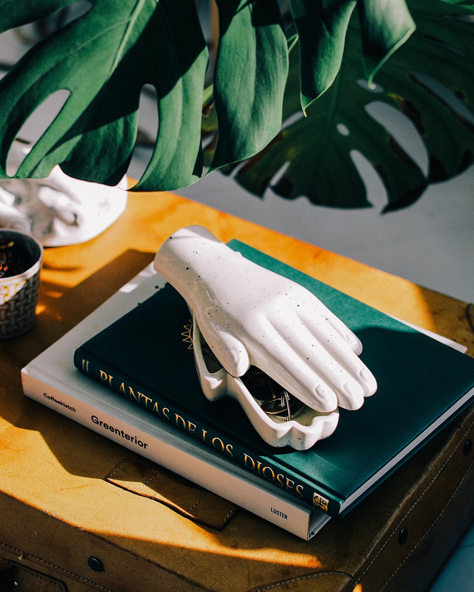 Can we get a round of applause for our killer home section? 👏👏👏👏
​​
​Time to deck your yard out with the cutest of bits for a snuggly winter 🤗 🏠