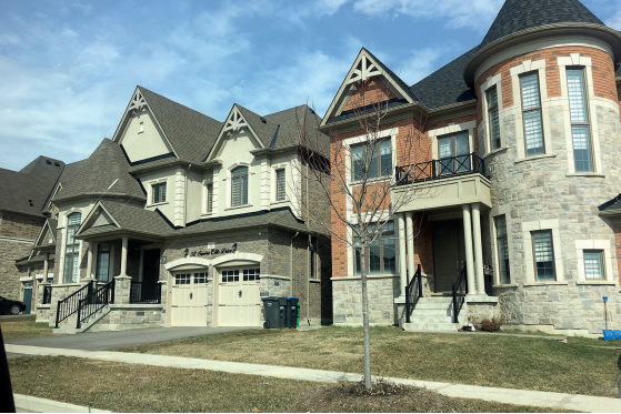 blogged_env's tweet photo. Contagion in the Markets? Covid-19 and Housing in the Greater Toronto Area, paper by Murat Üçoğlu, Roger Keil & Seyfi Tomar, in Built Environment journal, at https://t.co/UukvJ68gln #BuiltEnvironment #journal #Covid19 #Housing #Market #Financialization #Suburbanization #Toronto https://t.co/KuTxEoyDLk