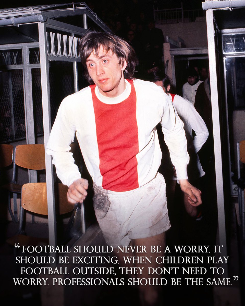 JohanCruyff's tweet photo. #14forever #CruyffLegacy
https://t.co/LA6F80YG5K https://t.co/fMciRMwfPa