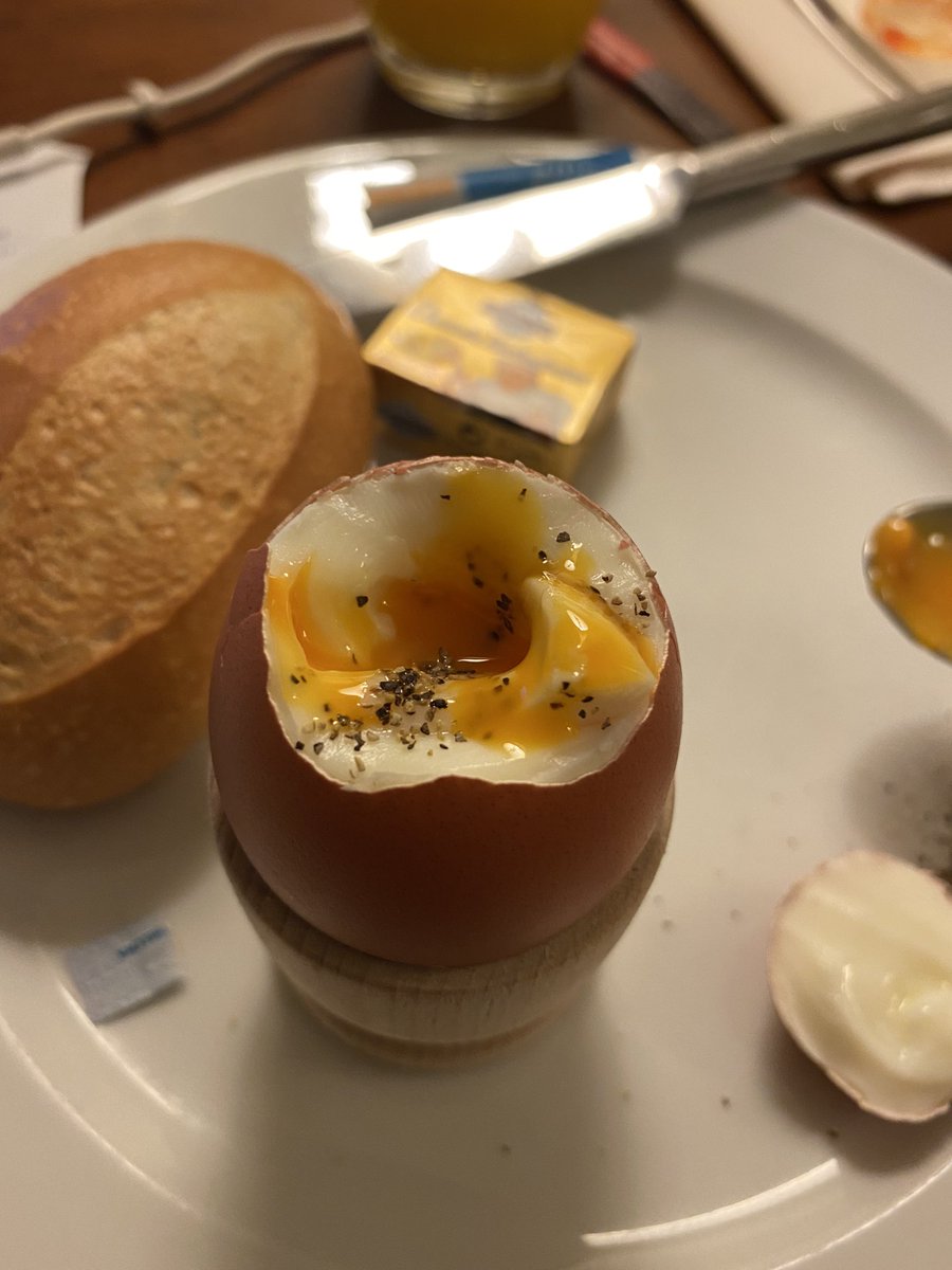 safesecs's tweet photo. Promotional @exabeam egg cup in full effect! I’d heard from some friends over the pond that these aren’t A Thing. So consider this post both demonstrative and educational, ‘Murica chums! #eggsabeam #dippyegg #eggsDR https://t.co/wA7ThEfKoN