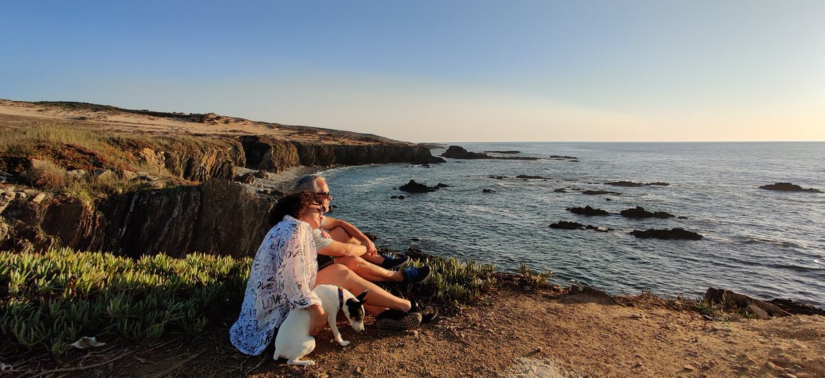ViajarsinIngles's tweet photo. #Ruta #Vicentina
Início da rota
1️⃣ Santiago do cacem
2️⃣Vale Seco
3️⃣Porto Covo
4️⃣Isla de Pessegueiro
5️⃣ Vila Nova de Milfontes
6️⃣ Almograve
7️⃣ São Luís
8️⃣ Zambujeira do Mar
9️⃣ Odemira

#Portugal #travelblogger https://t.co/APB1WQaCF4