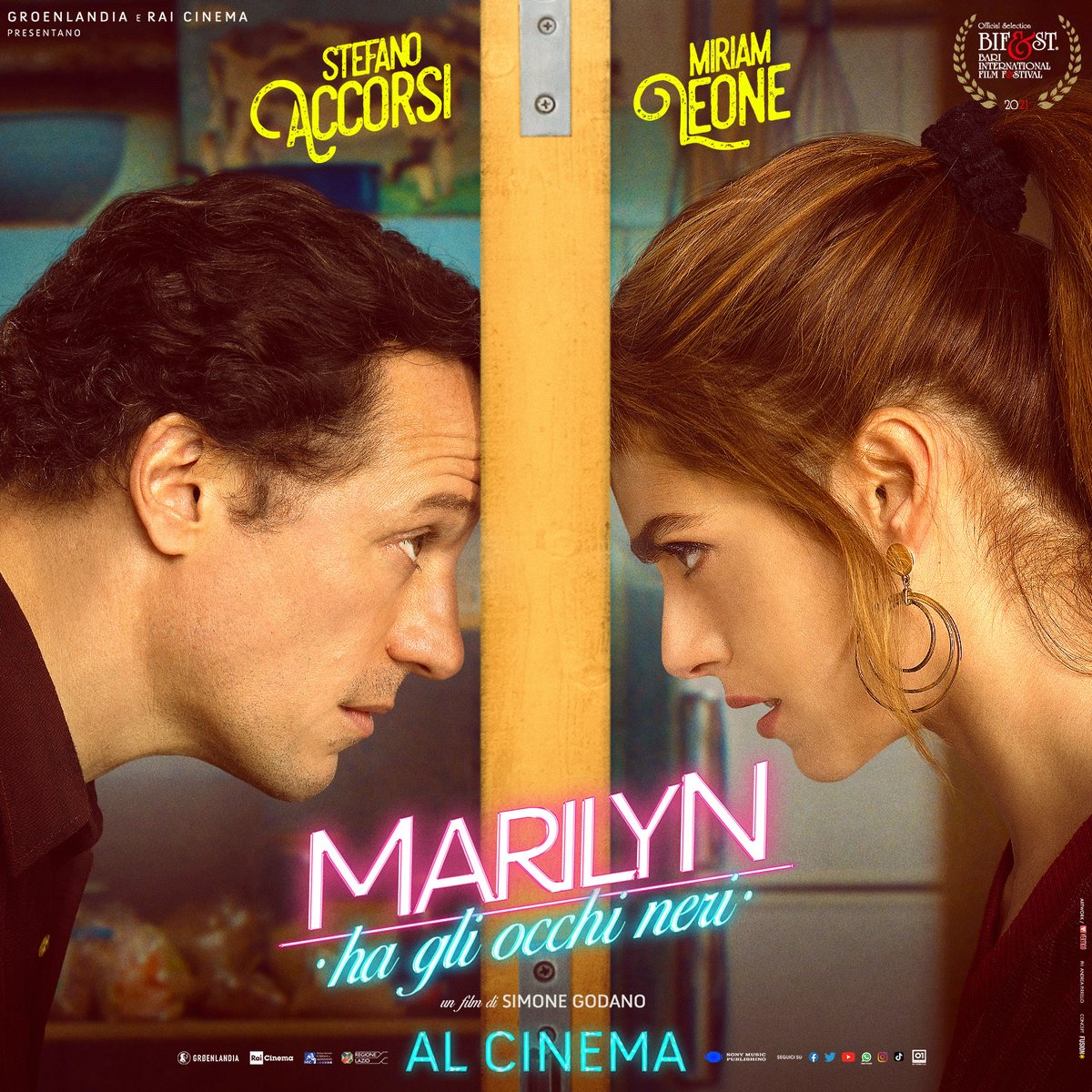 01Distribution's tweet photo. Stanno per lasciarsi ogni pregiudizio alle spalle per scoprire che, insieme, davvero tutto è possibile. #MarilynHaGliOcchiNeri, il nuovo film di #SimoneGodano con #StefanoAccorsi e #MiriamLeone, da oggi al cinema. https://t.co/tkha57eiVR