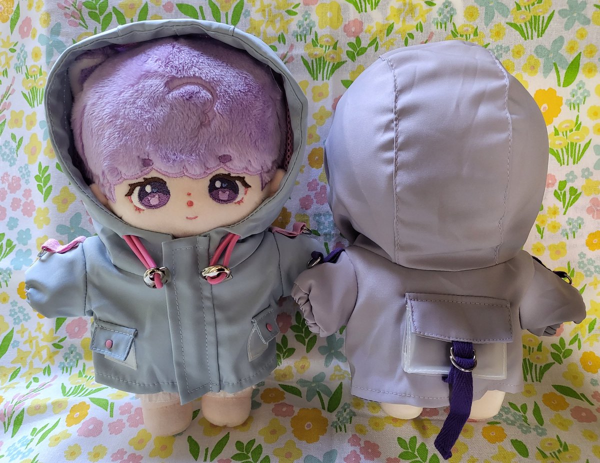 👕 :바람막이 점퍼 리리(<a href="/RiRisomsom/">RiRi</a> )님 공구참여=>감사합니다🙇‍♀️
🧸:표범태/울망니니/보라찜/달토끼꾹
15/20cm 둘다 이쁘게 맞네요😍
뒷주머니도 깜찍🥰,컬리티 대박👍