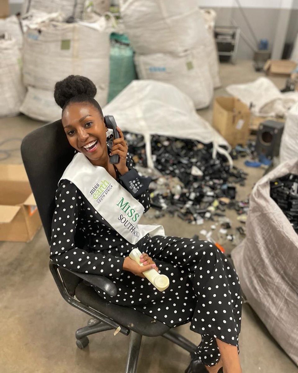 AST Recycling (@astrecycling) on Twitter photo Thank you @missmaduna and <a href="/missearth_sa/">Miss Earth South Africa</a> for visiting our e-waste recycling facility on International E-Waste Day💚♻️ #ewasteday Thank you @missmaduna and <a href="/missearth_sa/">Miss Earth South Africa</a> for visiting our e-waste recycling facility on International E-Waste Day💚♻️ #ewasteday