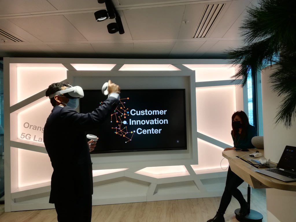 An honor and a pleasure to host our Customer Innovation Board! An entire day of inspiring exchanges with our customers on how #data can transform their industries! #DataIntoda @OrangeBusiness​
<a href="/SodexoGroup/">Sodexo</a>​
@DSM​
<a href="/DeutschePostDHL/">Deutsche Post und DHL News</a>​ <a href="/HelmReisinger/">Helmut Reisinger</a>  <a href="/ZitouneWassila/">Wassila Zitoune</a> <a href="/stevejarrett/">Steve Jarrett</a>