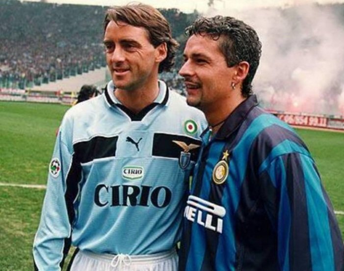 FREDCHAMECHAME's tweet photo. Grandes Encontros...

📷 Robertos: Mancini @OfficialSSLazio e Baggio @Inter https://t.co/FuPFAw4JQt