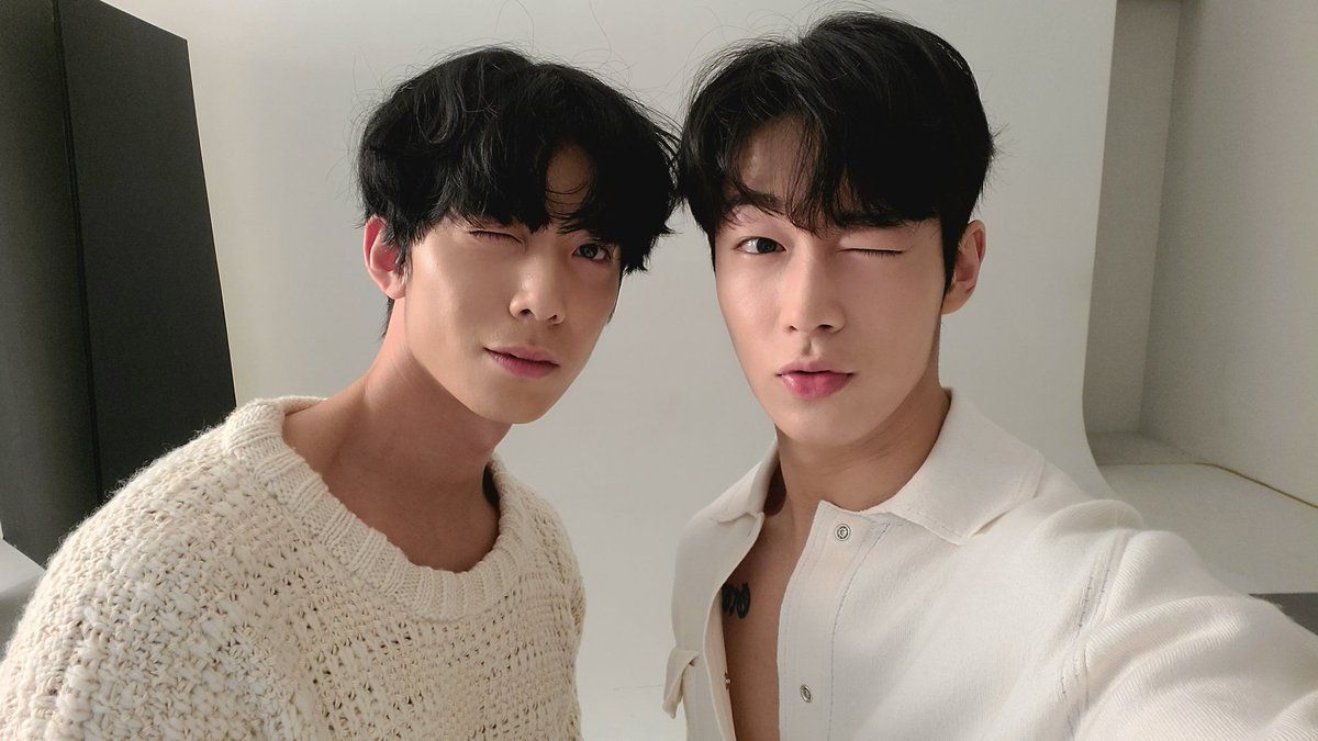 __Schaniba__'s tweet image. زود خوب بشید😭💔

STAY STRONG SF9 
#GetWellSoonDawon
EVERYTHING GONNA BE OKAY
#GetWellSoonHwiyoung 

#SF9 @SF9official