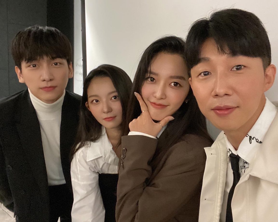 MyVIXX_'s tweet photo. @HSangHyuk [📸] HYUK INSTAGRAM UPDATE

[hsh0705] 🎬

(Translation below)

#HYUK #혁 #HanSanghyuk #한상혁 #VIXX #빅스 #SheIsDifferent #색다른그녀 #HaWanjun #하완준 #10월14일개봉 @RealVIXX @HSangHyuk https://t.co/sqxSkIHfSS
