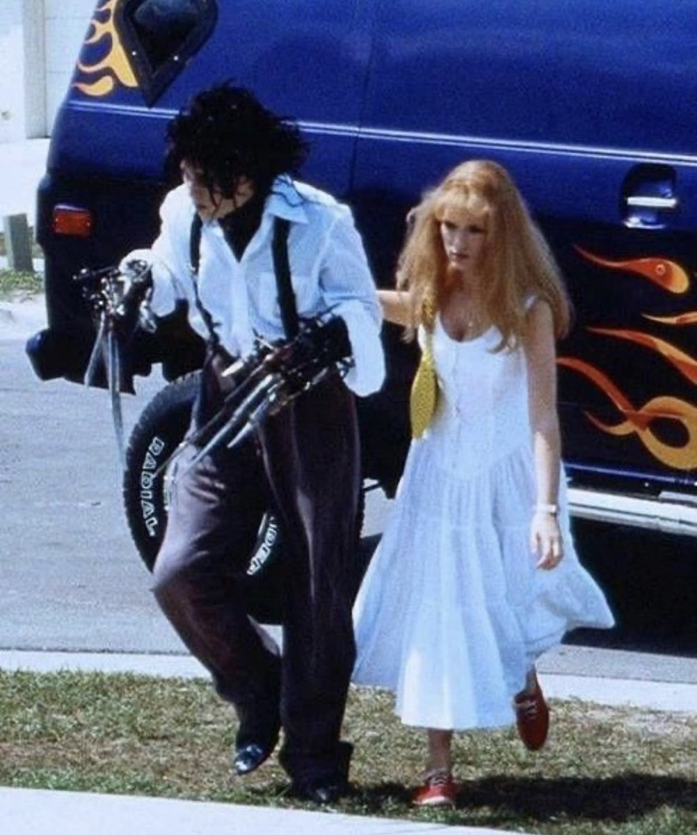 POV: ur dating a pisces