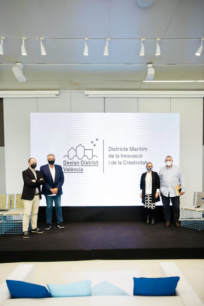 “El #DesignDistrictVLC será un proyecto de idealización y construcción de un espacio en València asociado al diseño y a la innovación que será exportable a otras zonas mediterráneas” <a href="/Ecaselles44/">Evarist Caselles</a> <a href="/xavicalvo/">Xavi Calvo</a> #MediterraneanBauhaus