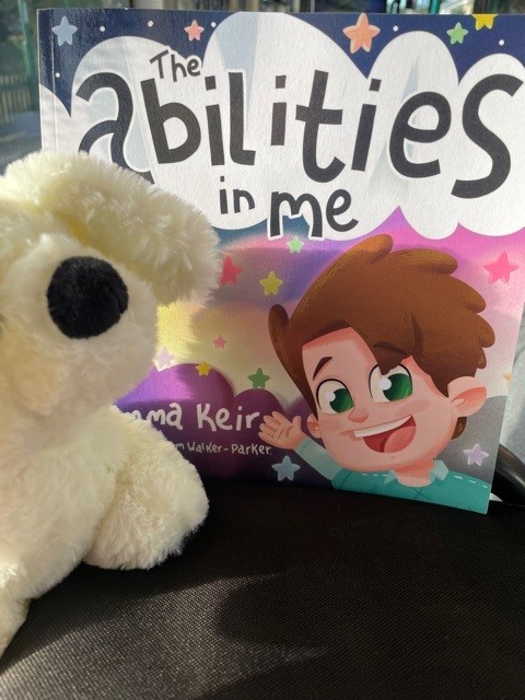 CBIT Katy Brown (@cbitkaty) on Twitter photo CBIT Buddy The Dog Delivering the 'Abilities in me' books to <a href="/nottmchildrens/">Nottingham Children’s Hospital and NNU</a> <a href="/BRILLTeamNUH/">@BRILLTeamNUH</a> <a href="/EmBennett78/">Emily Bennett</a> <a href="/AmandaE654/">✨𝒜𝓂𝒶𝓃𝒹𝒶E</a> donated by the wonderful and kind team <a href="/FBCMBPI/">FBCMB PI</a>, who support our wonderful families within the East Midlands! On behalf the team! Thank you FBCMB! ♥️♥️♥️ CBIT Buddy The Dog Delivering the 'Abilities in me' books to <a href="/nottmchildrens/">Nottingham Children’s Hospital and NNU</a> <a href="/BRILLTeamNUH/">@BRILLTeamNUH</a> <a href="/EmBennett78/">Emily Bennett</a> <a href="/AmandaE654/">✨𝒜𝓂𝒶𝓃𝒹𝒶E</a> donated by the wonderful and kind team <a href="/FBCMBPI/">FBCMB PI</a>, who support our wonderful families within the East Midlands! On behalf the team! Thank you FBCMB! ♥️♥️♥️