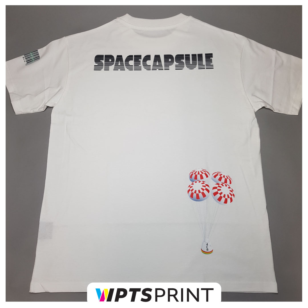 brandsystudios's tweet photo. 4 of 4 - The completed t-shirt print. A customer needed 100+ t-shirts printed for Wireless Festival; 4 print locations.....printed within 2 days.

#wireless #wirelessfestival #fashion #fashionuk #logo #print #spacecapsule #blackandwhite #fashionstyle #design #tshirtprinting https://t.co/0AhfsPFNUg