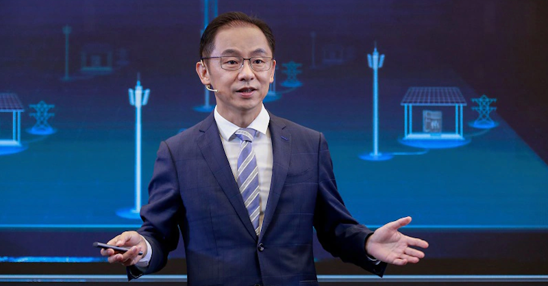Huawei's tweet photo. Operators will be reaping greater returns &amp; contributing  with green #5G networks. What other insights did Huawei Executive Director &amp; President of the Carrier Business Group Ryan Ding offer at #HWMBBF 2021? Read on: https://t.co/Rl3fumMzKK #5GrowsTogether