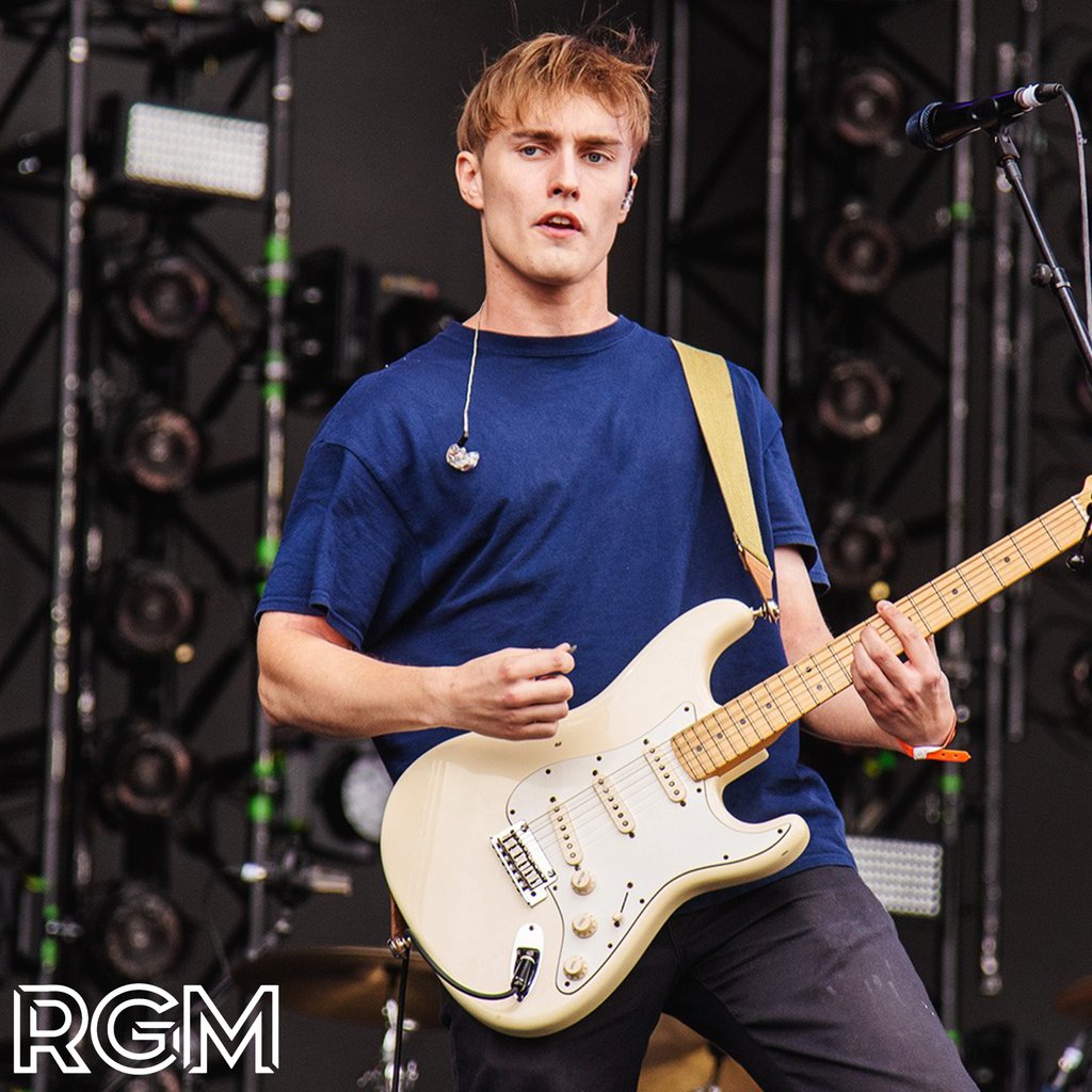 RGMMAGAZINE's tweet photo. Hands up who can't stop listening to the new @samfendermusic albumโ๐ผ
Over at #RGMmag we reviewed 'Seventeen Going Under' and had some interesting thoughts๐ค๐ผ Click the link below to find out what we had to say!
https://t.co/T03PHjOd73 https://t.co/DTa4QBD88E