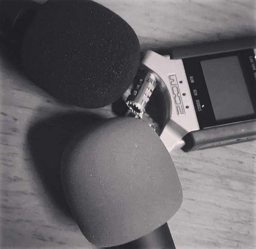 Wie is er klaar voor een gloednieuwe ScarePod aflevering? Vanaf 13:13 uur kunnen jullie luisteren naar liveverslagen vanuit de parken, een interview, Eddie de Clown, After Dark en meer!

#walibiholland #moviepark #toverland #europapark #eddiedeclown #afterdark #halloween