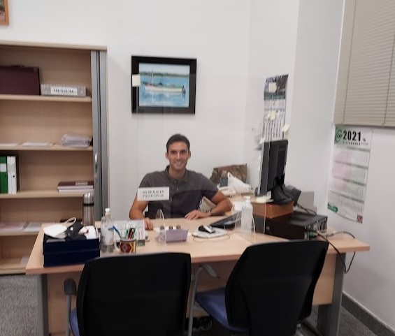 socpsf's tweet photo. Un camino escarpado y emocionante – Blog del crmf San Fernando https://t.co/QCmbtP1obU ¡#Enhorabuena, @Ricardoniebla! Estamos muy orgullosos, agradecidos y felices por tu éxito y el de todo el alumnado #alscrmfsf que ha pasado por el #Socpsf del  @Crmfsf 🤗🤗 https://t.co/jxfC6RRIJZ