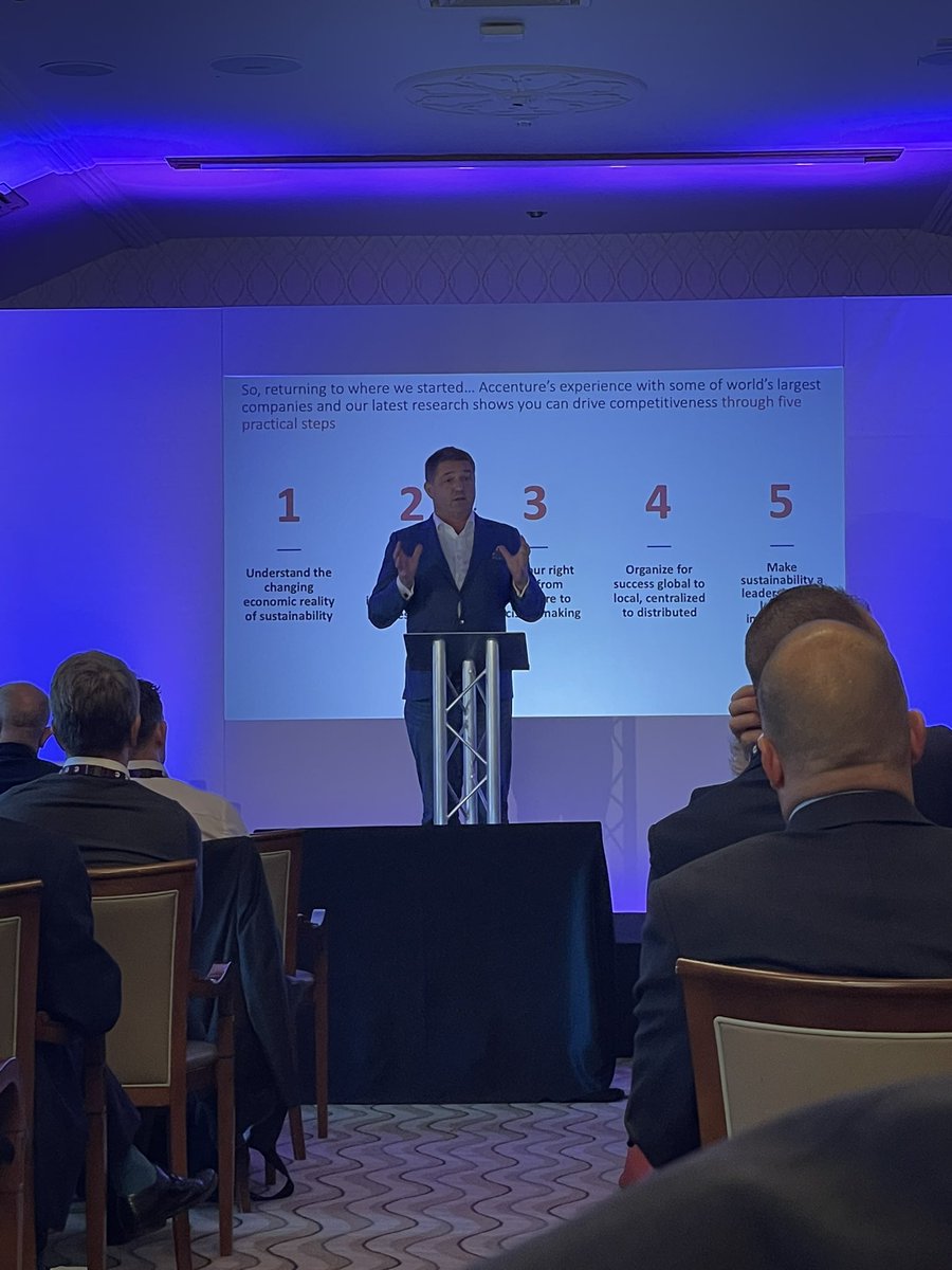ZahraS_B's tweet photo. My brilliant friend @peterlacy inspiring CEOs at the @CriticaleyeUK retreat to fully embrace the sustainable revolution @Accenture @SalesforceUK #sustainability #sustainabilitycloud #partnership https://t.co/COgINUgR7G
