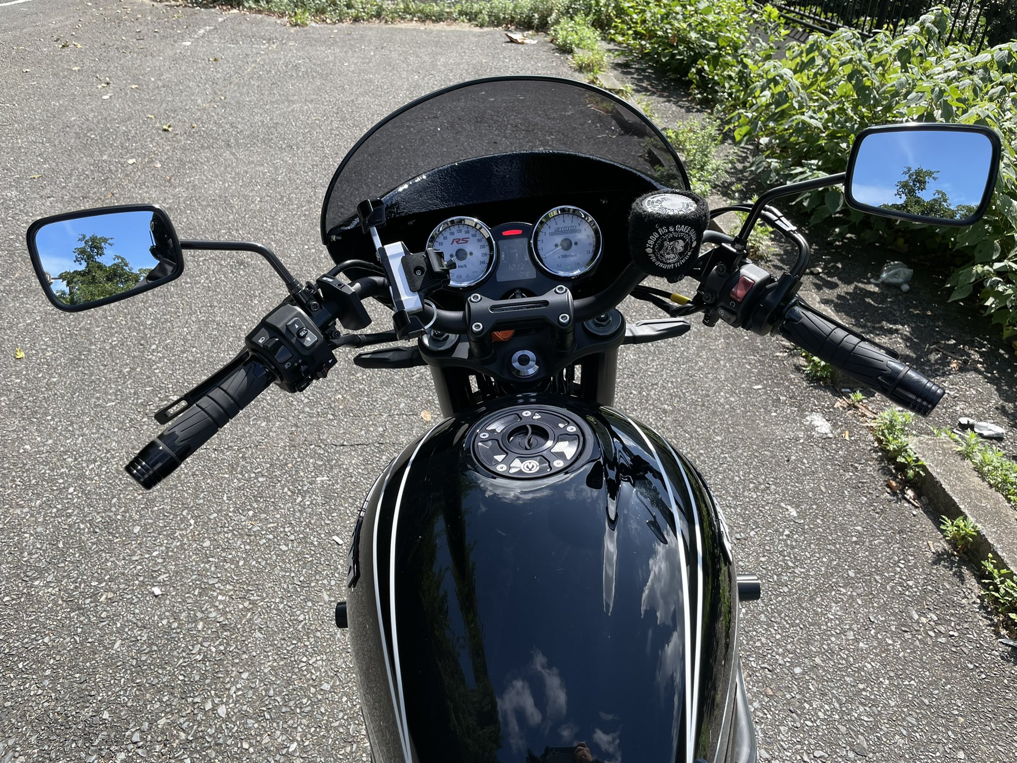 Z900rs 武蔵改アップハンドル+純正グリップヒーター