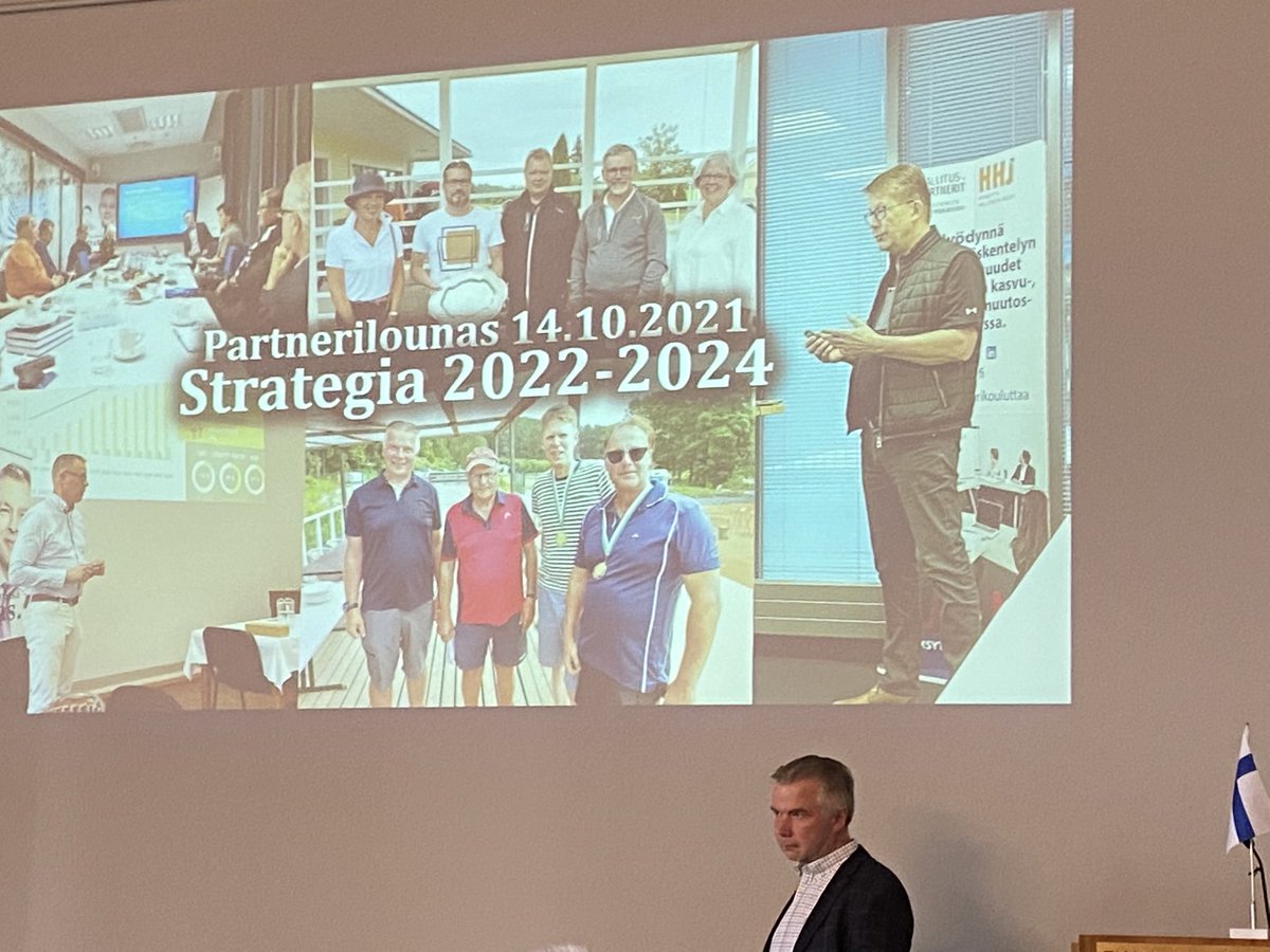 Treen Hallituspartnereiden lounaskokous Suomalaisella klubilla - kiva olla livenä paikalla kuulemassa pj Someron ajatuksia partnereiden strategiasta