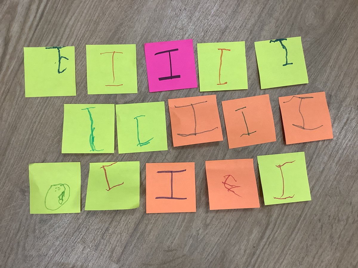 MissACooke26's tweet photo. Can you guess what our focus sound and tricky word are today in our Phonics session? How amazing is their writing 😱 #EYFS #PACTShare #Phonics @hifieldji https://t.co/WHTcpDJTPq