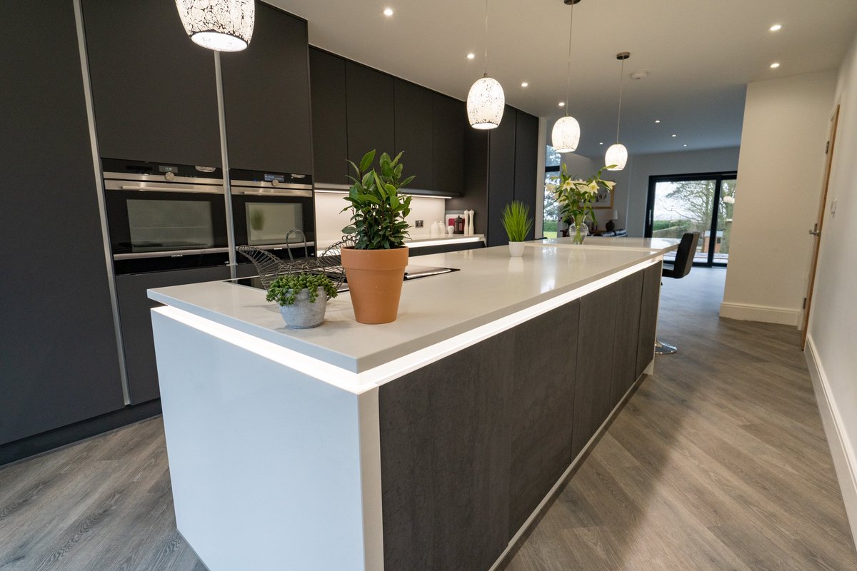 CameraManRick's tweet image. How lovely is this house that I got to photograph?! 😍 #dreamhome #dreamhomes #realestate #photographer #realestatephotographer