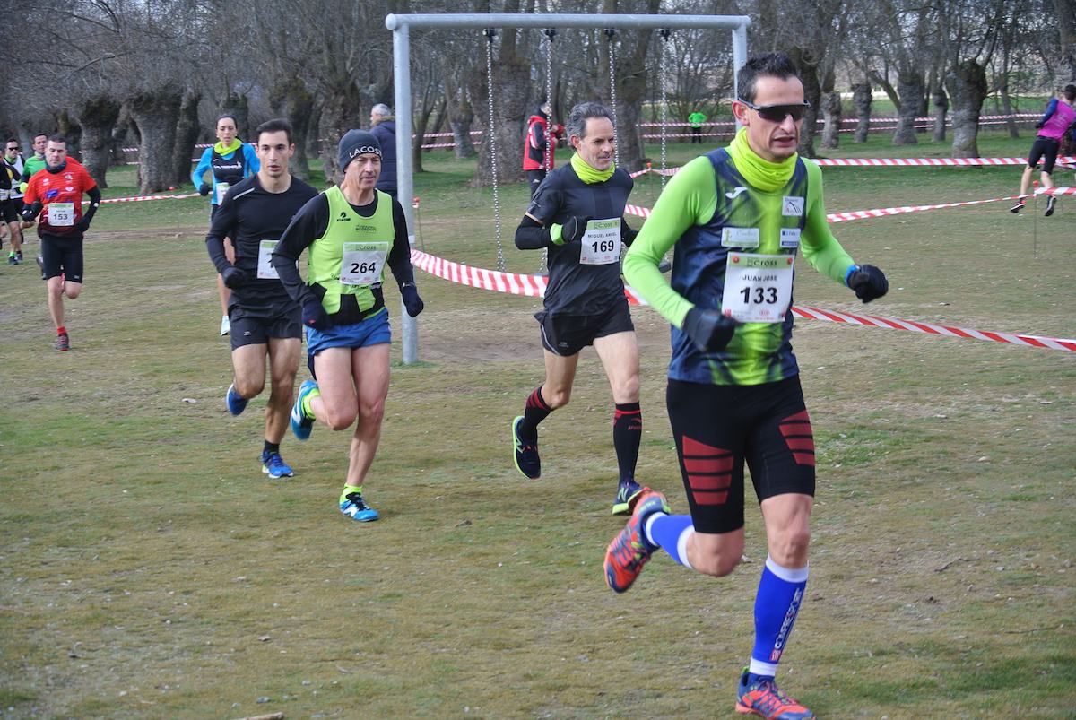 🏃‍♂️ #Atletismo I Continúa abierto el plazo de inscripción del XIII Cross Ciudad de #Ávila
▶️ Tendrá lugar el 24 de octubre en El Soto, con cerca de 300 corredores ya inscritos
deportesavila.es/continua-abier…