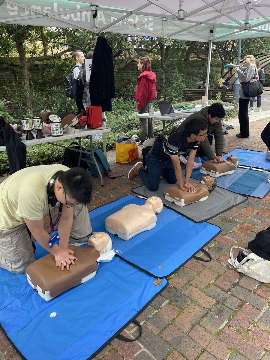 SJA Student Volunteering tweet media