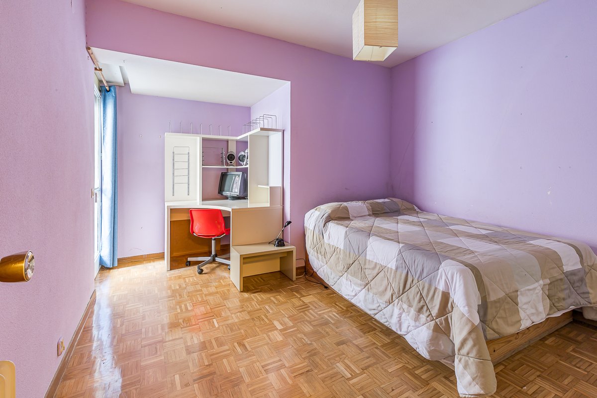 labrujainmo's tweet photo. #SeVende amplio #piso exterior con terraza, cuatro habitaciones y tres baños, con plaza de #garaje opcional y trastero en distrito de #Retiro, barrio de #LaEstrella.
https://t.co/xLRLq3Ot4Q #Inmobiliaria #Madrid https://t.co/22gcTgdmsM