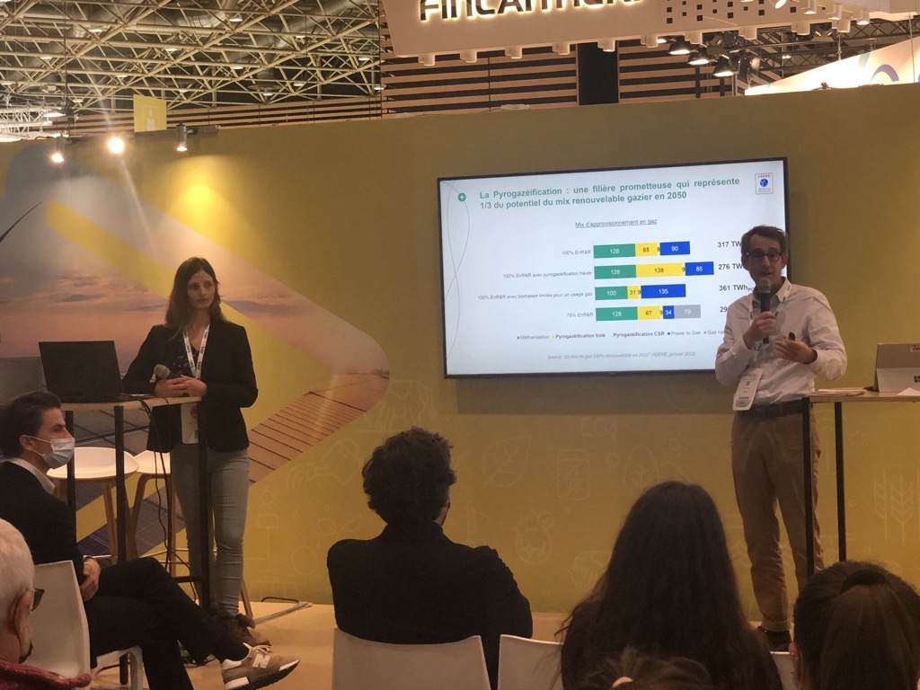 natrangroupe's tweet photo. #Pollutec2021💬B. Simon, Directeur du projet pyrogazéification #GRTgaz⤵️

« A l’horizon 2030, la #pyrogazéification ça pourrait être : 
La valorisation d’un 1/2 million de T. de #déchets/an
L'injection d’1 TWh de gaz dans les réseaux 
↘️ des émissions de CO2 d’~ 165000 tonnes. » https://t.co/GgwvpJnE62