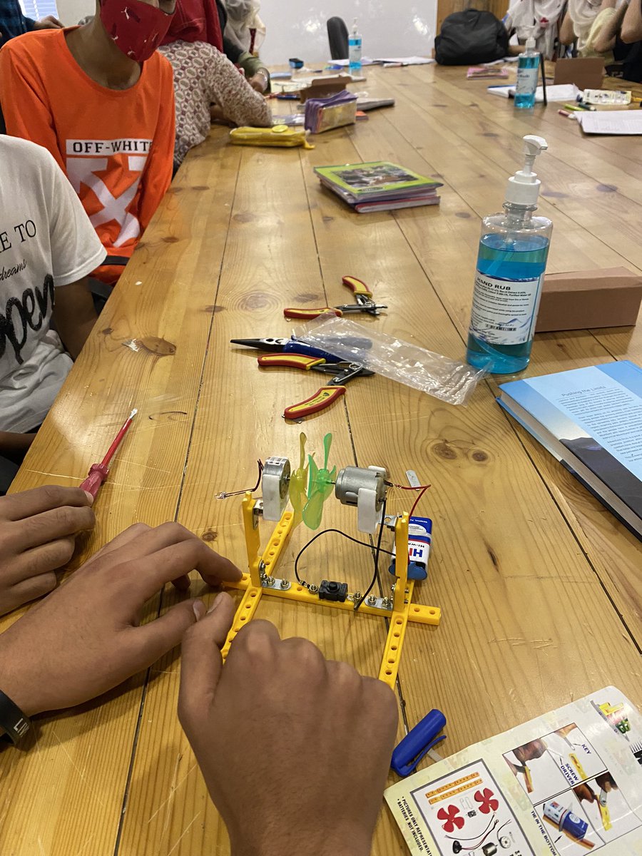 thinkpodcowork's tweet photo. Made at ThinkPod. A small model of ‘Windpower’ made by students at @thinkpodcowork Innovation Lab. #makeithappen #thinkbig #thinkpod #prototyping #reimagine #electronics #DIY #makerspace #innovation #joinus https://t.co/3kNyGmlkto