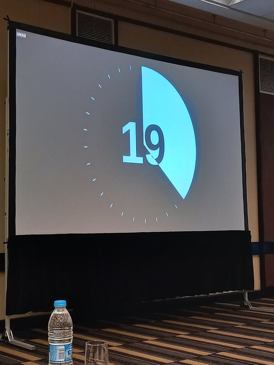 njmgrobler's tweet photo. Most anticipated talk of the day here we go, Vanguard #BBDescape @bbdsoftware https://t.co/nYVziQehyE