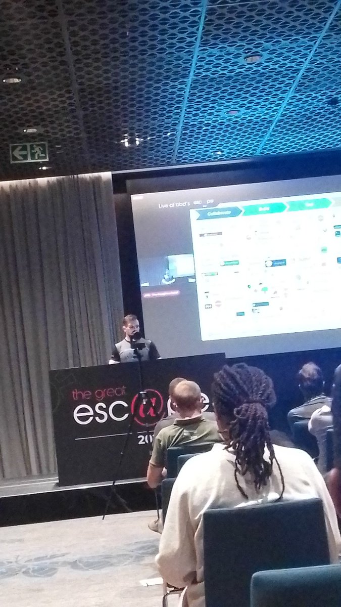 KhAoSKiTTeH's tweet image. Development track is popping off #bbdsoftware #thegreatescape