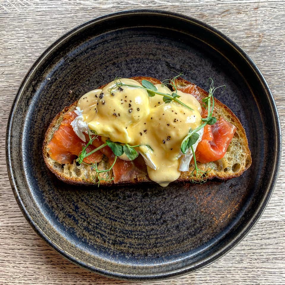 ThePantiles's tweet photo. With something for everyone, carnivore or herbivore, Framptons in #ThePantiles has got you covered! 🍽 

Book your #brunch, #lunch or #dinner by calling 01892 530819. 

Top Tip: the #poachedeggs are TO DIE FOR! 😋

#Framptons #BrunchGoals #LunchGoals #TunbridgeWells #Kent RT! https://t.co/z3kqWwmsHj