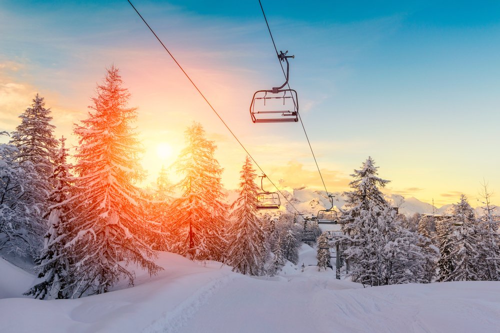 From the fairytale landscapes of the French Alps to the breath-taking slopes of the Tian Shan mountains in Kyrgyzstan. 
 
Where is your favourite destination to ski? 
 
Check out some of our best alternative ski destinations in our blog..  hubs.ly/H0Z7Snp0