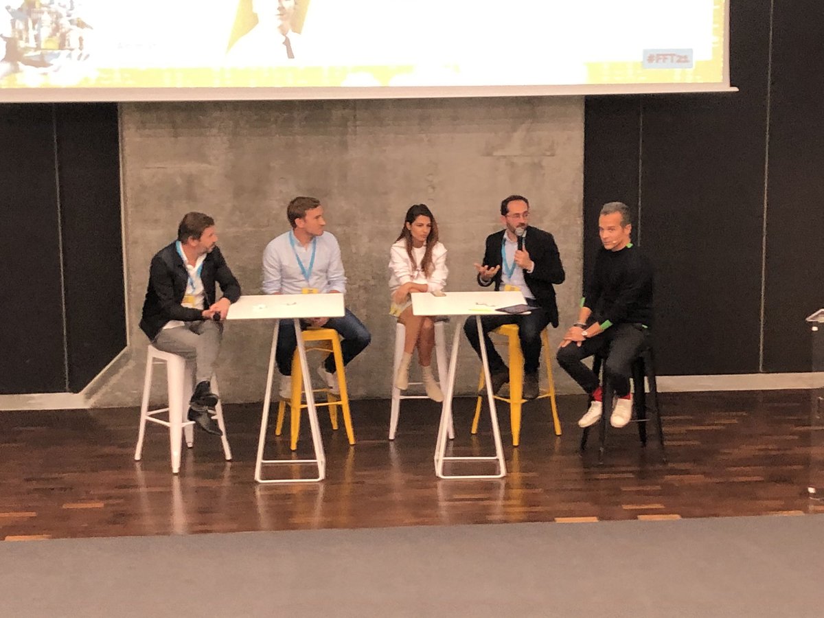#FFT21 • Plénière Talents &amp; Management. 

🔛 - <a href="/Yann_LeFloch/">Yann LE FLOC'H</a>, @JulienNiquet Denis Saada et <a href="/arbiasmiti/">arbia Smiti</a>

➡️ Table ronde - Les salariés sont mes clients !