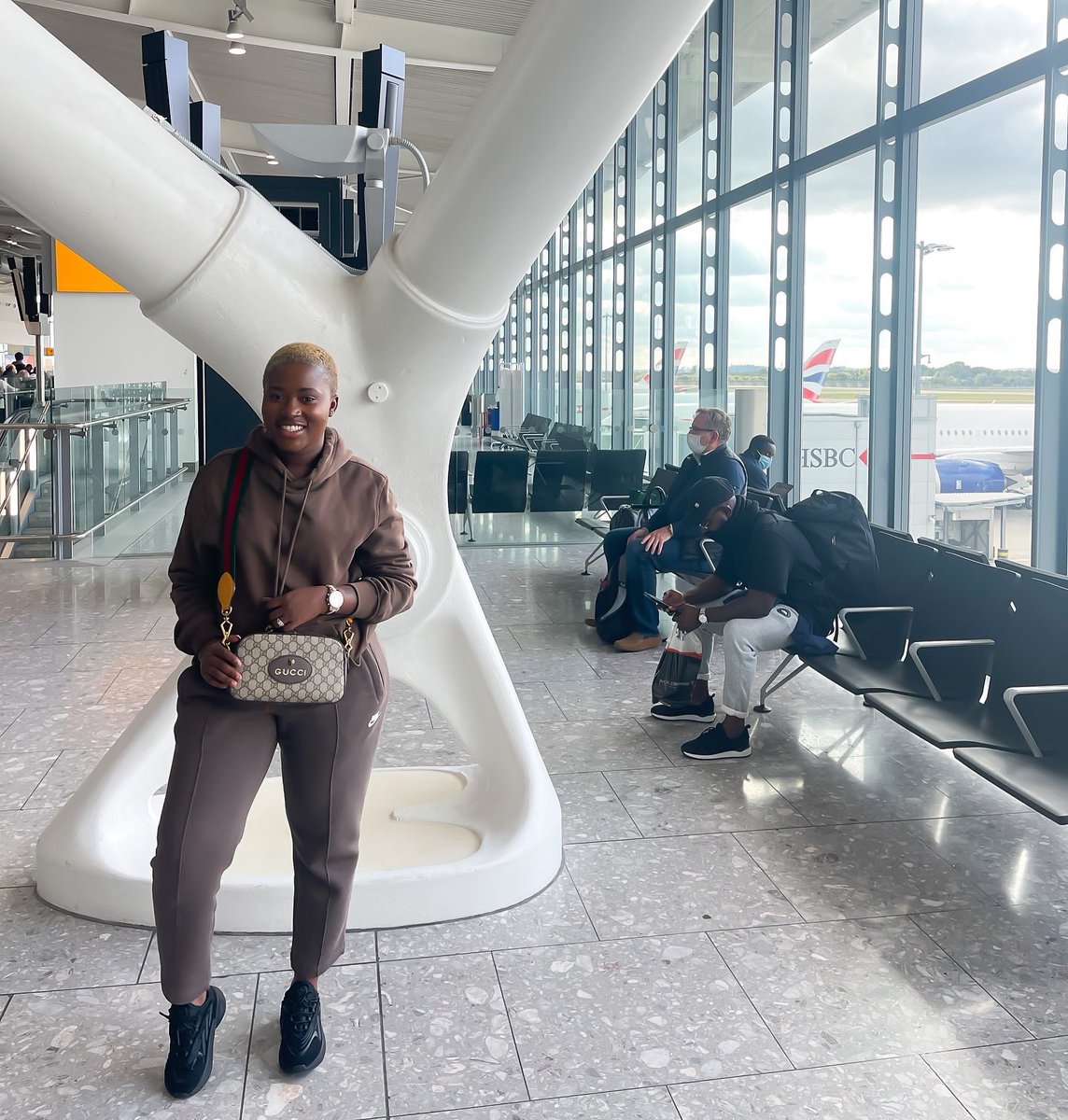 fellamakafui_'s tweet image. In my bag  💰 always !!