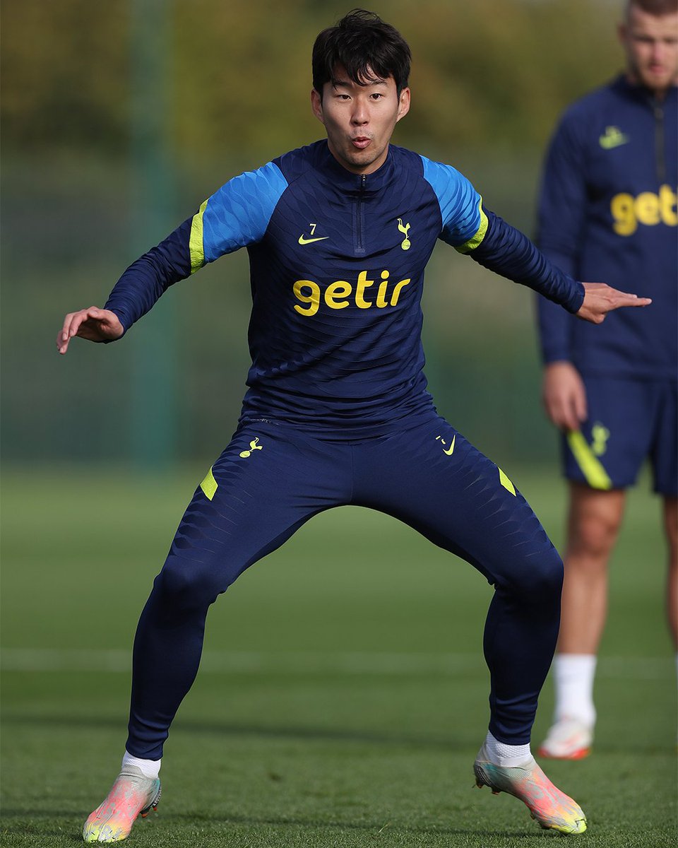 Sonny looking like he is freezing in position!