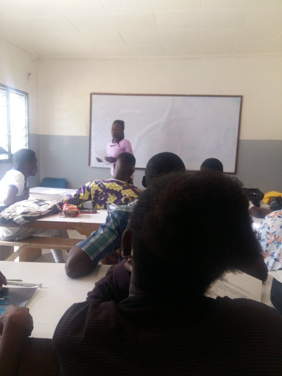 david_nzassi's tweet photo. Avec mes Étudiants. @Smart_school242  .
L'éducation est l'arme la plus puissante que l'on puisse utiliser pour changer le monde .
@lucMissidimbazi @FlorianKRF @elwingomo https://t.co/hR9uLbZDzR