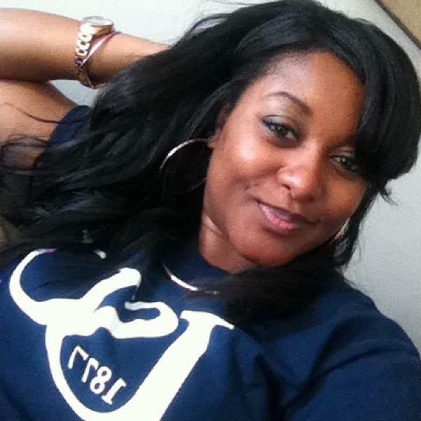 TheLSherieAlert's tweet image. Hey Hearts. No one can make you feel inferior without you allowing them to. Know who you are and stand tall. 💙✨
#TheLSherieAlert #IssaThrowback