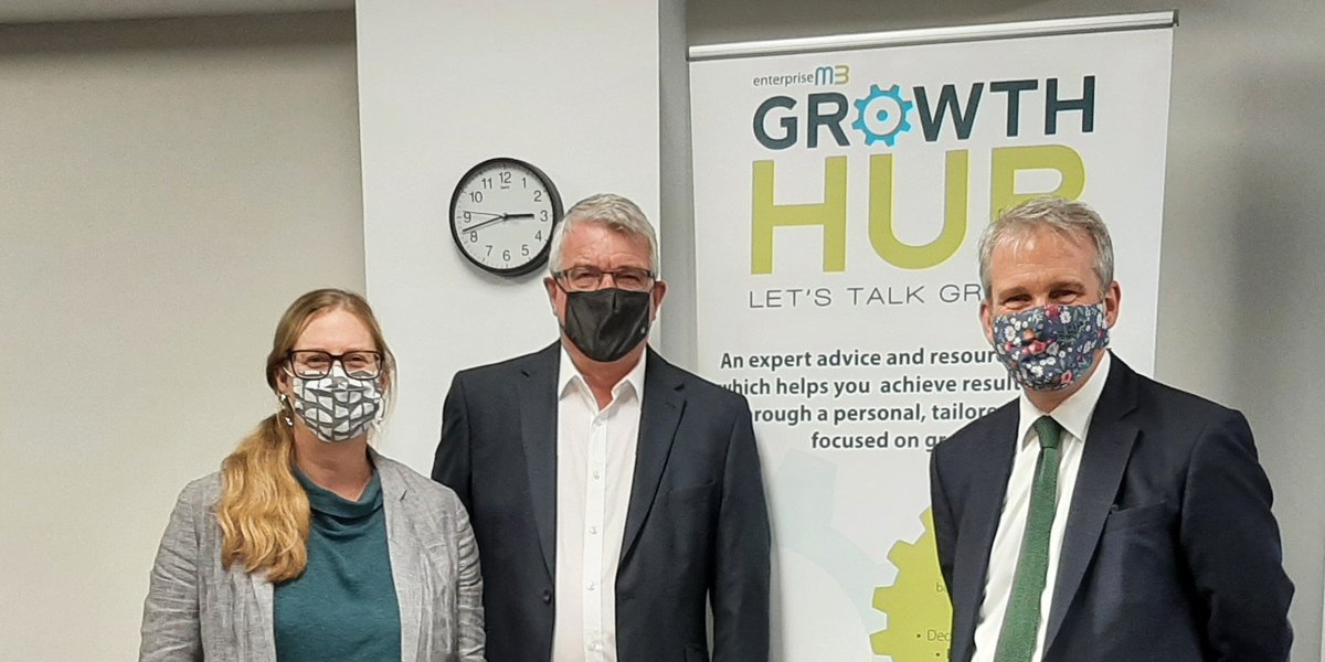 MP <a href="/DamianHinds/">Damian Hinds</a> (right) at last week's East Hampshire COP26 Exhibition working with EM3 LEP's <a href="/jenniepellem3/">Jennie Pell</a> and <a href="/paulEM3GH/">Paul Scott</a> at <a href="/EM3GrowthHub/">EM3 Growth Hub</a> to help #Hampshire businesses in their race to #netzero #LEPFutureValue