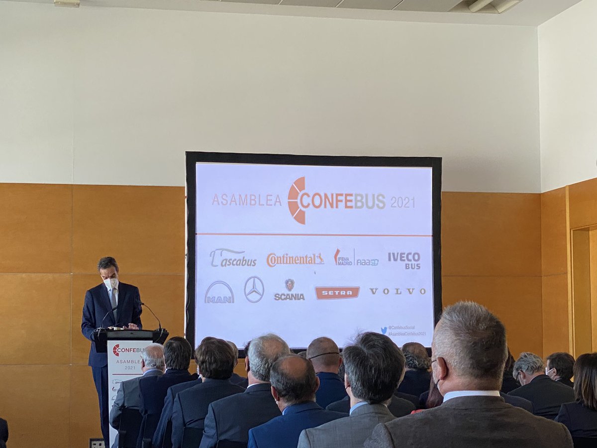 Grande <a href="/rjbarbadillo/">Rafael Barbadillo</a> !!!
Premio súper merecido por tus 25 años de dedicación y por tu excelente trabajo.
Gracias por todo en nombre de <a href="/Feneval/">Feneval</a> y en el mío propio.
@mitmagob <a href="/ConfebusSocial/">CONFEBUS</a> 
<a href="/CEOE_ES/">CEOE</a>
#Movilidad #Transporte #Turismo