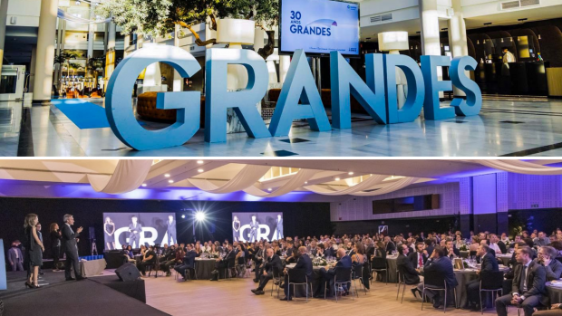 ILUNION's tweet photo. 🏆 Nuestras lavanderías homenajean a más de 100 personas por su compañerismo y compromiso dentro del proyecto “Grandes”
💡 Enmarcado en su 30 aniversario, el proyecto comenzó el pasado febrero y ha recorrido las 43 plantas de la compañía
#NoticiaWEB ➡️ https://t.co/3b2twq9gLf https://t.co/4DZvHShdSP
