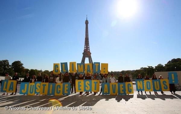 📣 La justice a tranché : à partir de maintenant les gouvernements vont devoir prouver, au tribunal, l’efficacité de leurs politiques climatiques.

Vous nous aidez à faire passer le message #PasDeClimatPasDeMandat ? RT 🔁